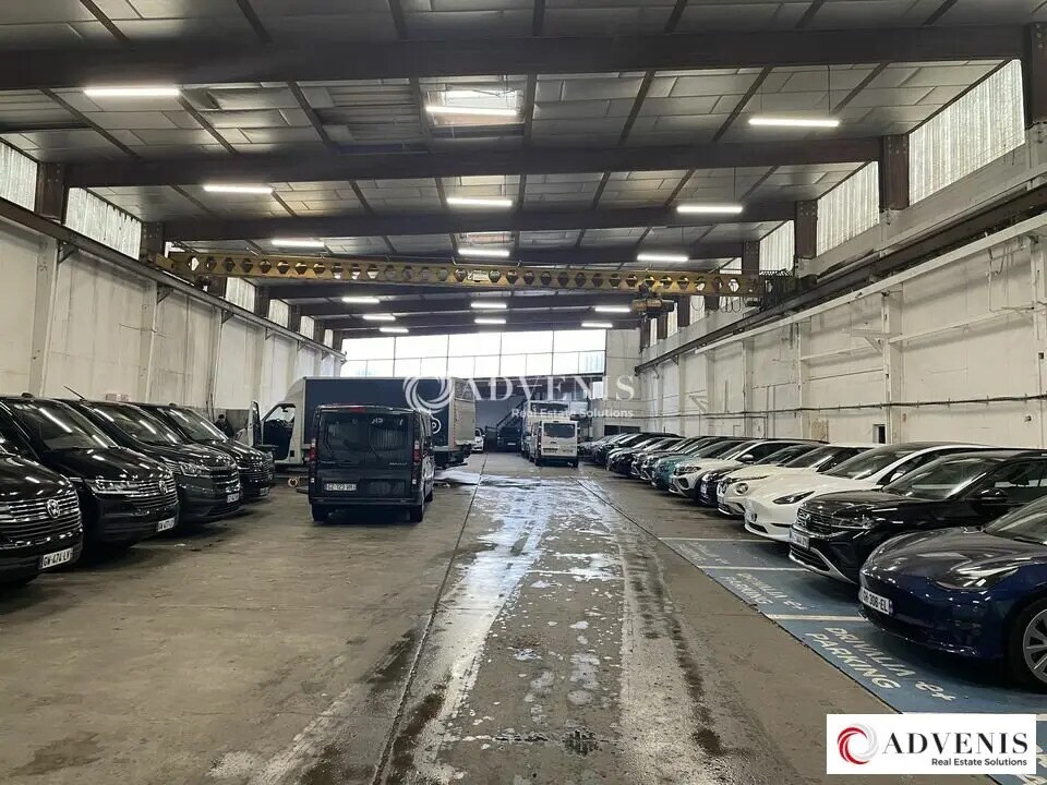 Light Industrial in Mérignac to rent Interior Photo- Image 1 of 7