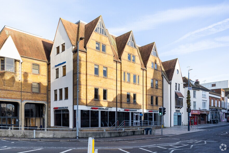 40-46 High St, Maidstone to rent - Primary Photo - Image 1 of 2