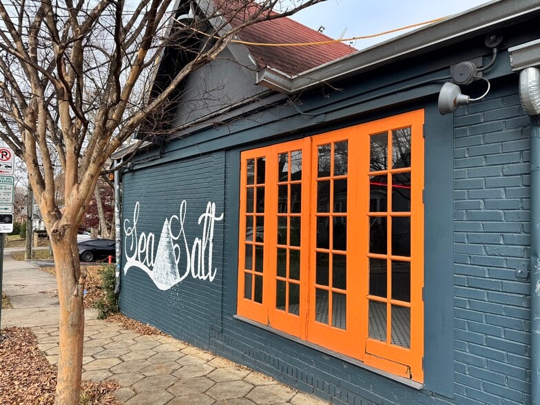 1044 Greenwood Ave, Atlanta, GA to rent - Building Photo - Image 1 of 12