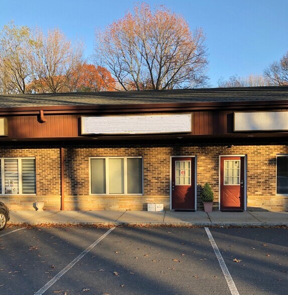 1601 Whitehorse Mercerville Rd, Trenton 08619 1601 WhitehorseMer.Rd