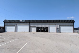 8020 NW Expressway St, Oklahoma City, OK for sale Building Photo- Image 1 of 1