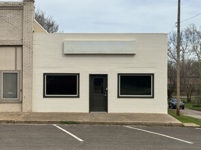 200 N Main St, Washington, OK for sale Primary Photo- Image 1 of 1