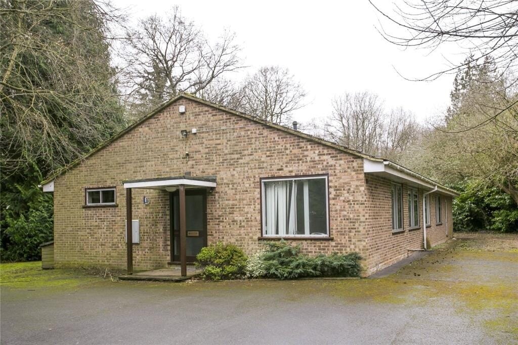 166 Main Rd, Sundridge to rent Primary Photo- Image 1 of 11