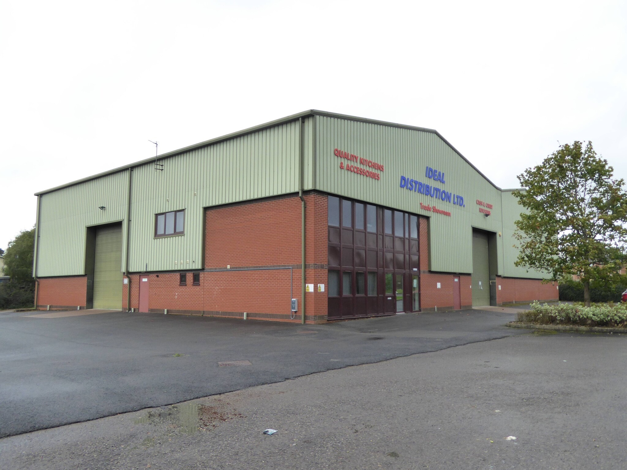 7 Eastern Way, Cannock for sale Building Photo- Image 1 of 1