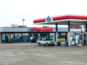 9095 N 2nd St, Roscoe, IL for sale Building Photo- Image 1 of 1