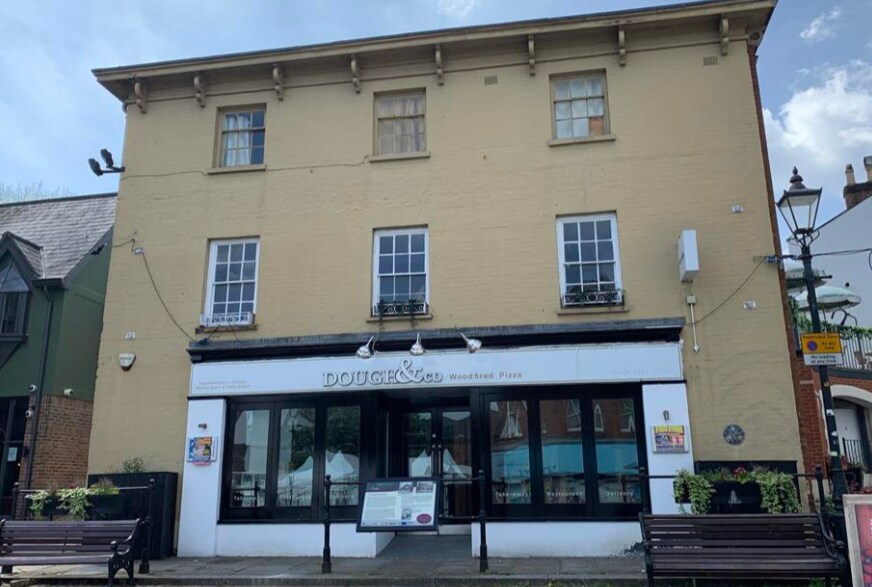 14 Market Sq, Bishop's Stortford for sale Building Photo- Image 1 of 1