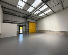 9 Sandy Ln, Worksop to rent Interior Photo- Image 2 of 3