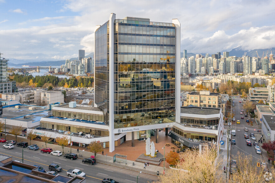 601 W Broadway, Vancouver, BC for rent - Primary Photo - Image 1 of 7