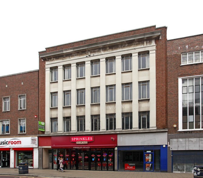 97-97A Commercial Rd, Portsmouth to rent - Building Photo - Image 2 of 5