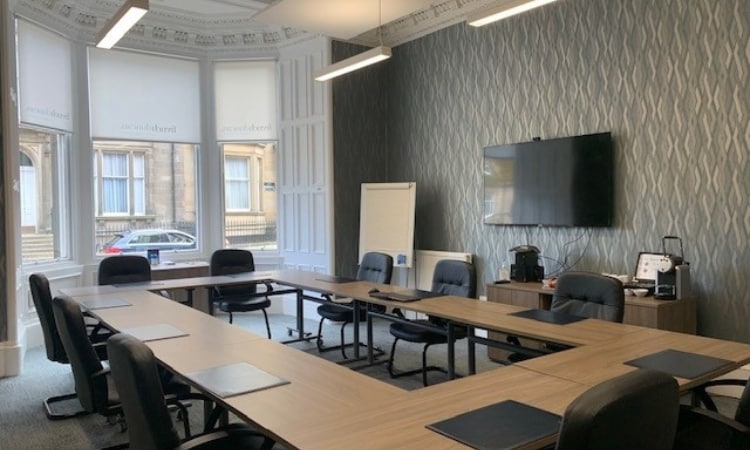 56 Palmerston Pl, Edinburgh to rent Interior Photo- Image 1 of 1