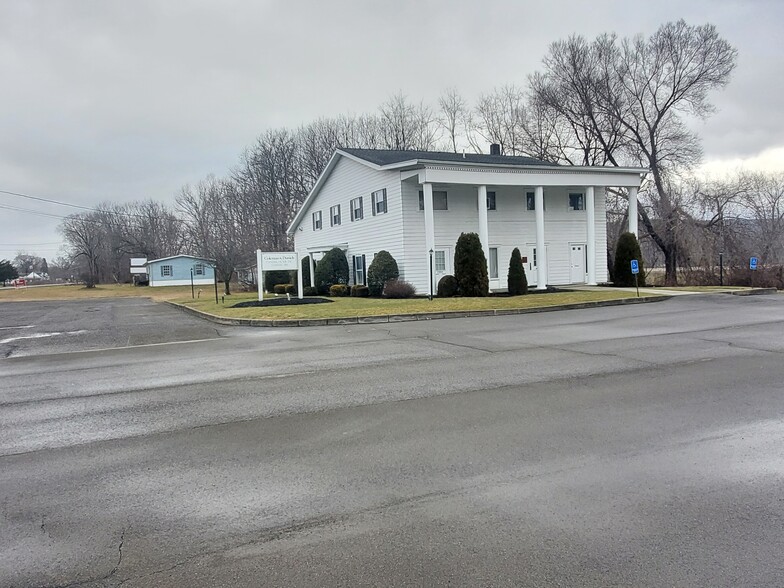 6519 NY-434, Apalachin, NY for sale - Primary Photo - Image 1 of 1