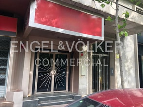 Retail in Madrid, Madrid to rent Building Photo- Image 2 of 3