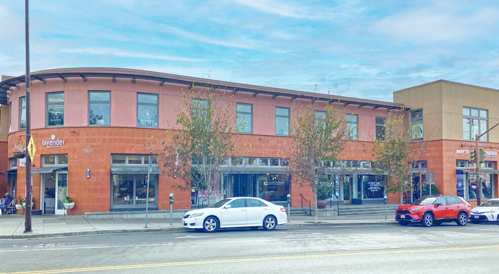 1820 Solano Ave, Berkeley, CA for rent - Building Photo - Image 1 of 28