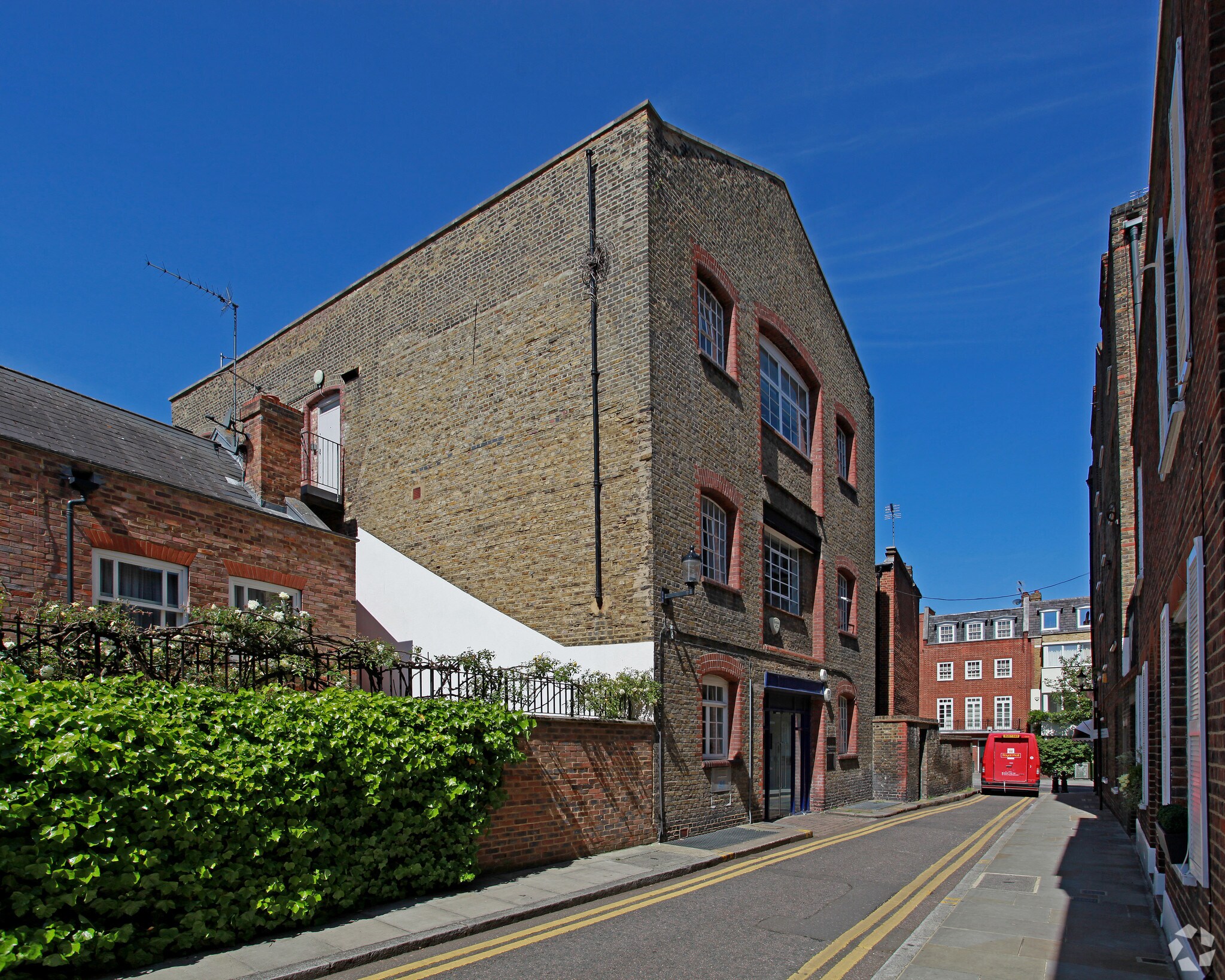 41 Paradise Walk, London for sale Primary Photo- Image 1 of 1