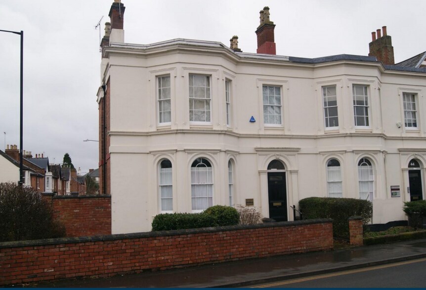 46 Holly Walk, Leamington Spa, CV32 4HY UK