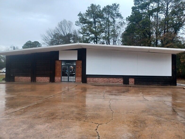 1401 Melrose St, Pineville, LA for rent - Primary Photo - Image 1 of 2