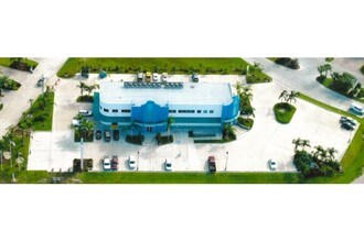 101 Tiki Dr, Tiki Island, TX - AERIAL  map view