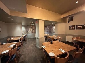 53 Westgate, Peterborough to rent Interior Photo- Image 1 of 5