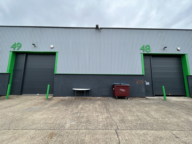 37-44 Potters Ln, Milton Keynes to rent - Building Photo - Image 3 of 20