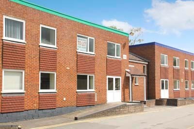 Lower Guildford Rd, Woking to rent Building Photo- Image 1 of 2