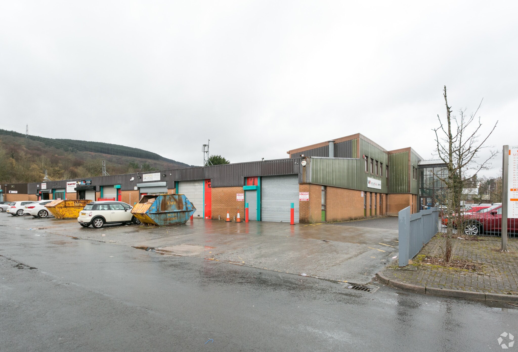 Cherwell Dr, Pentrebach for sale Primary Photo- Image 1 of 1