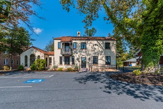 2800 Market St, Camp Hill, PA for sale Building Photo- Image 1 of 1