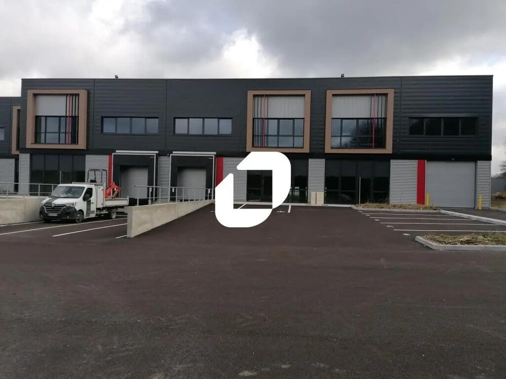 Location Local d'activités 365 m² à 5 529 m² - Photo 1