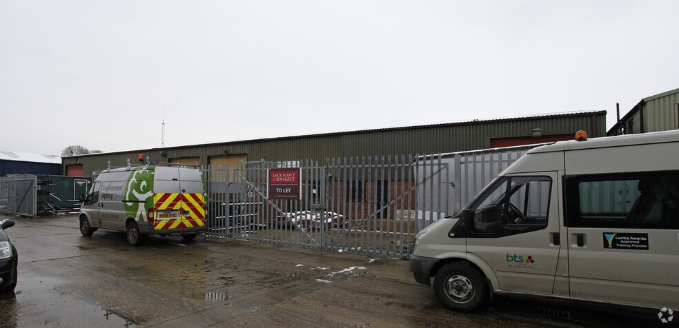 1 Maitland Rd, Needham Market to rent - Building Photo - Image 2 of 14