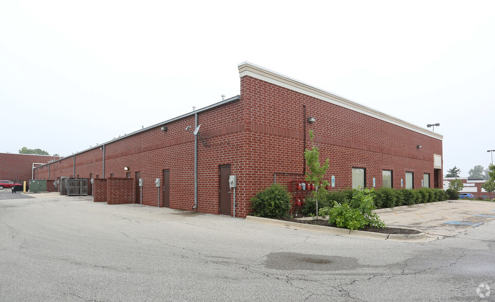 423-569 E Dundee Rd, Palatine, IL for rent - Building Photo - Image 2 of 6