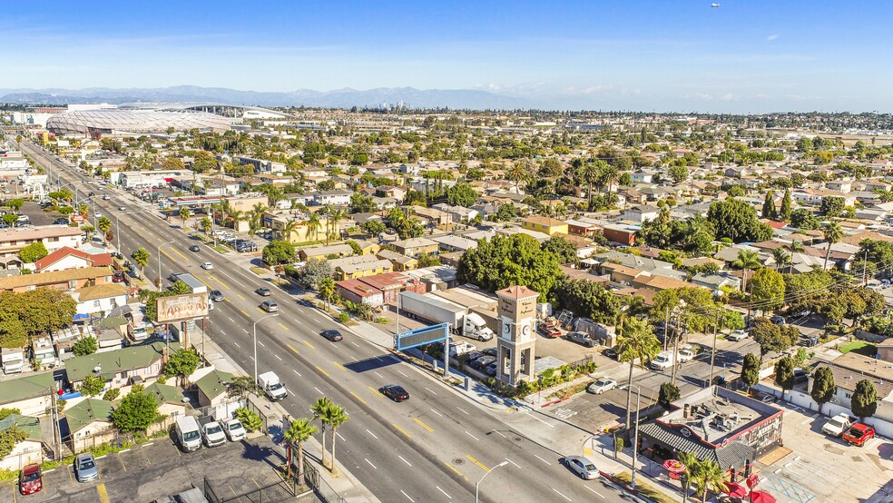 10918-10922 S Prairie Ave, Inglewood, CA for rent - Building Photo - Image 1 of 12