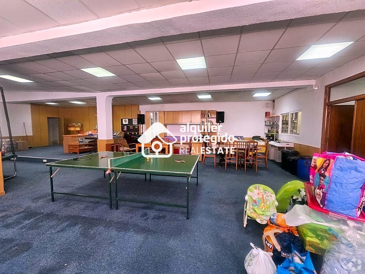 Retail in Getafe, Madrid to rent Interior Photo- Image 1 of 14