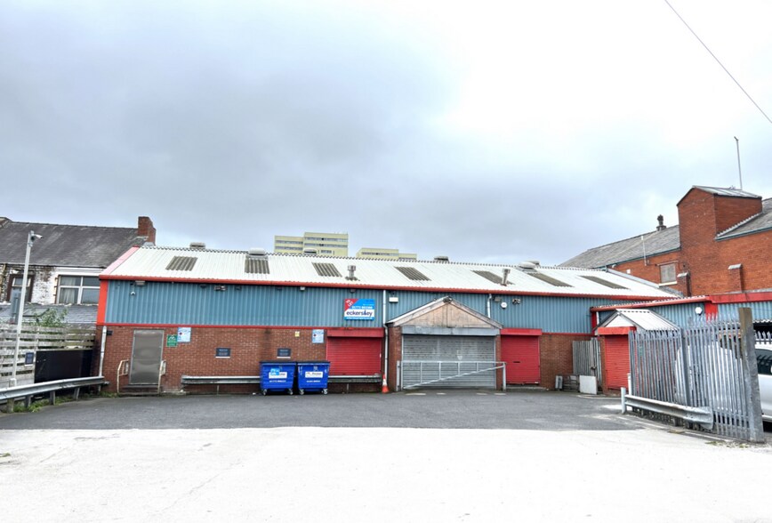 56A Manchester Rd, Preston for sale - Primary Photo - Image 1 of 1