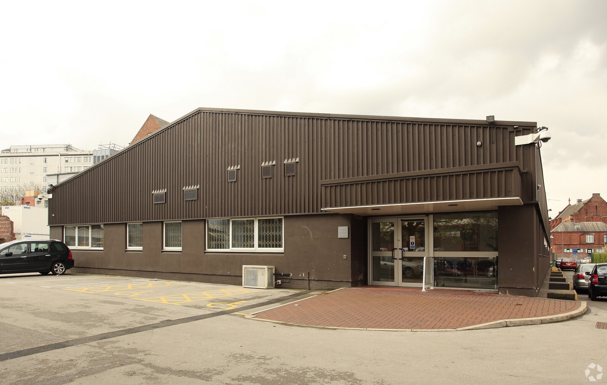 Higher Hillgate, Stockport for sale Primary Photo- Image 1 of 1