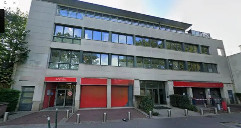 Office in Colombes to rent Building Photo- Image 1 of 5