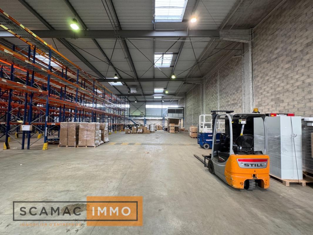 Industrial in LIEUSAINT to rent Interior Photo- Image 1 of 6