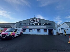 Hills Meadow, Douglas to rent Building Photo- Image 1 of 6