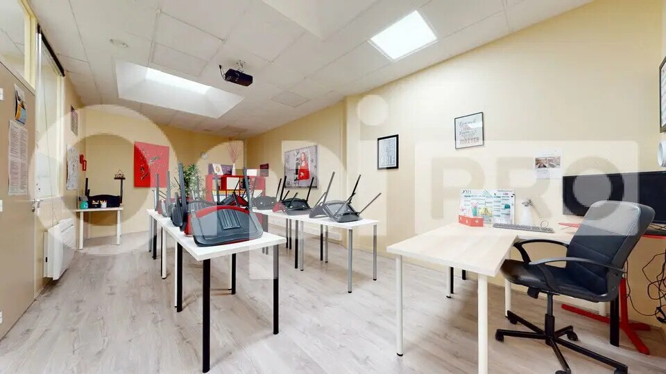 Office in Soissons for sale - Building Photo - Image 2 of 10