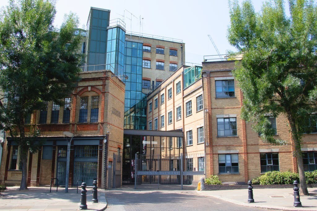 13 Bramley Rd, London to rent Building Photo- Image 1 of 24