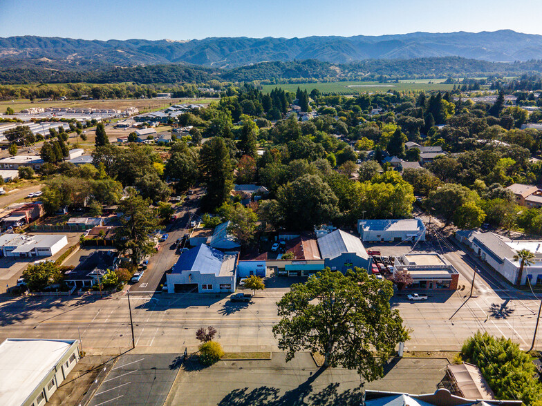 745 N State St, Ukiah, CA for sale - Primary Photo - Image 1 of 1