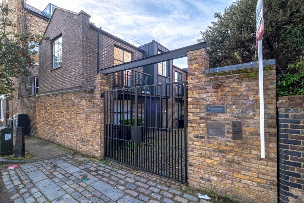 6 Tremlett Mews, London for sale Building Photo- Image 1 of 1
