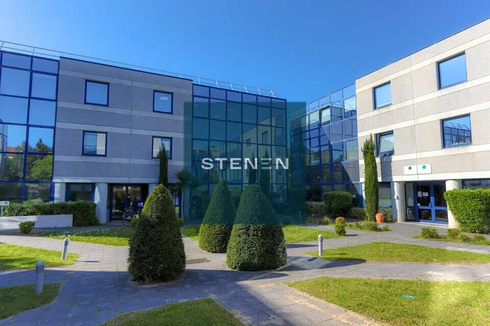 Location Bureaux 305 m² - Photo 1