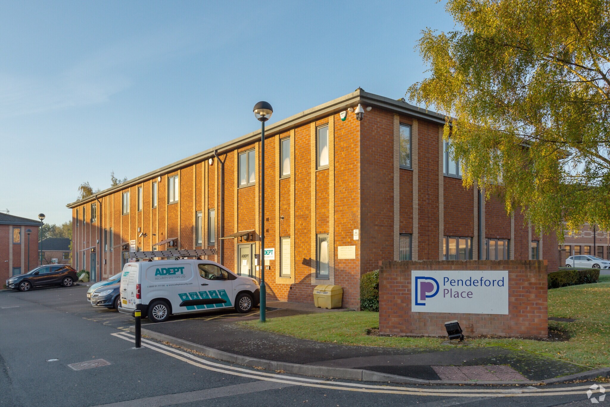 1-4 Sidestrand, Wolverhampton for sale Primary Photo- Image 1 of 1