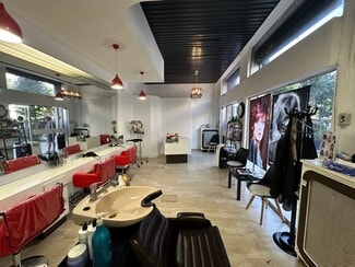 More details for 25 Bd Sakakini, Marseille - Retail for Sale