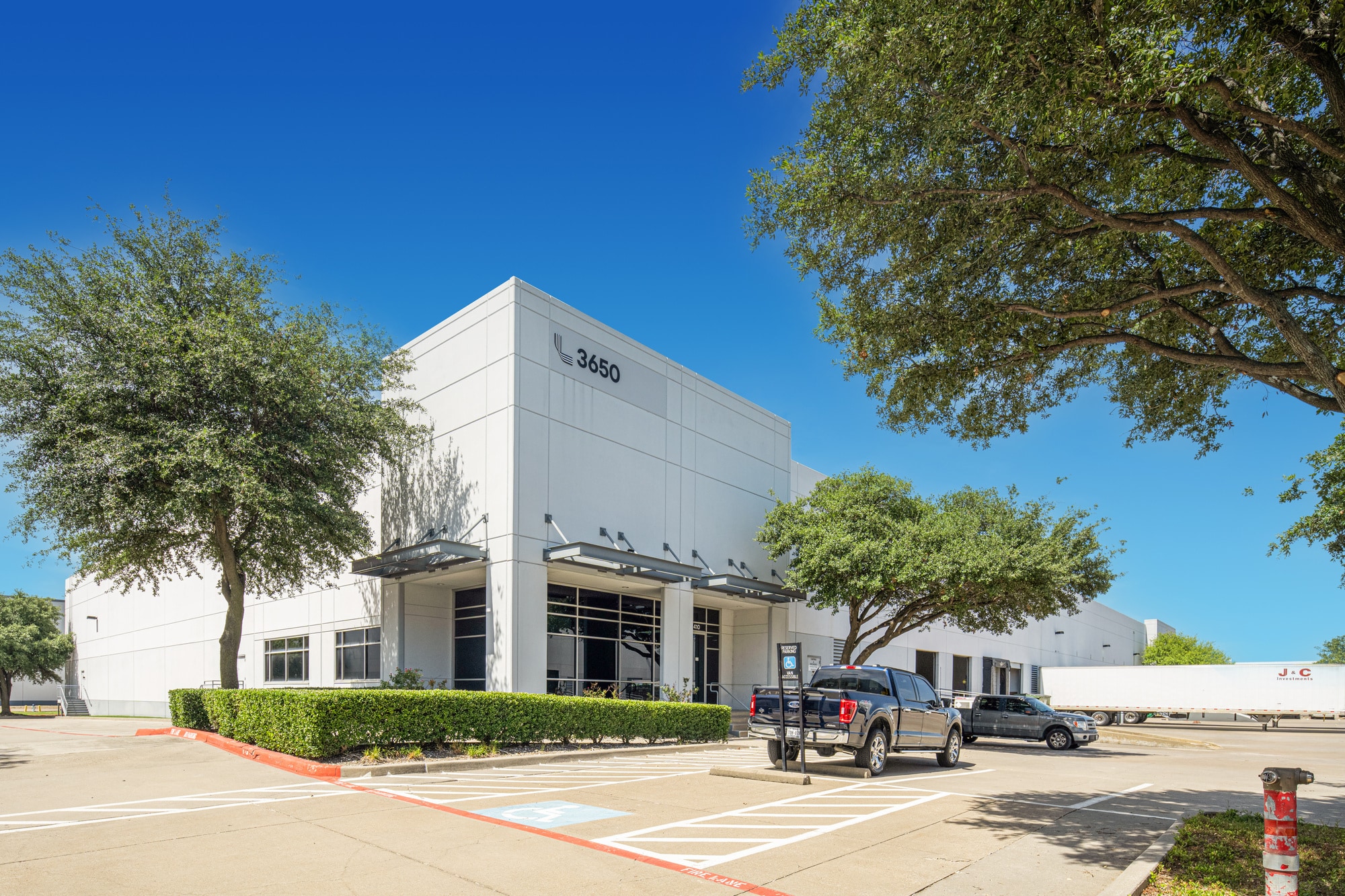 3650 W Miller Rd, Garland, TX to rent Building Photo- Image 1 of 15
