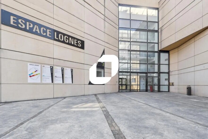 Office in Lognes to rent - Building Photo - Image 2 of 17