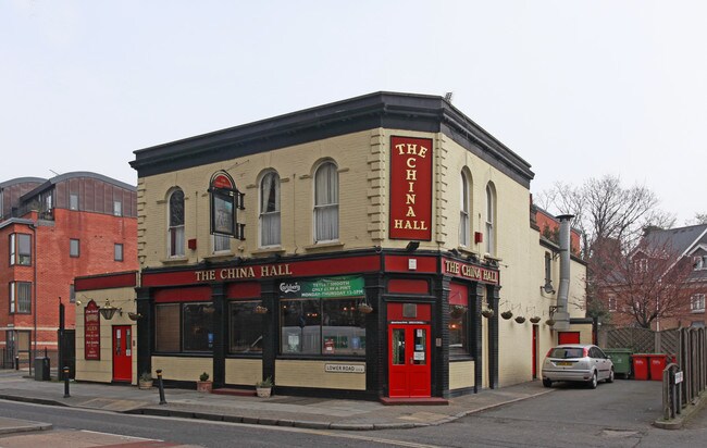 More details for 141 Lower Rd, London - Retail to Rent