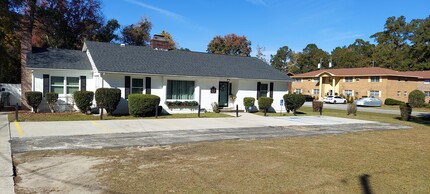 712 N Cedar St, Summerville, SC for sale Building Photo- Image 1 of 1