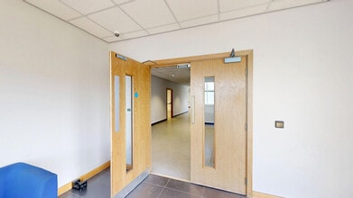 Lockett Rd, Wigan to rent Matterport 3D Scan- Image 1 of 24