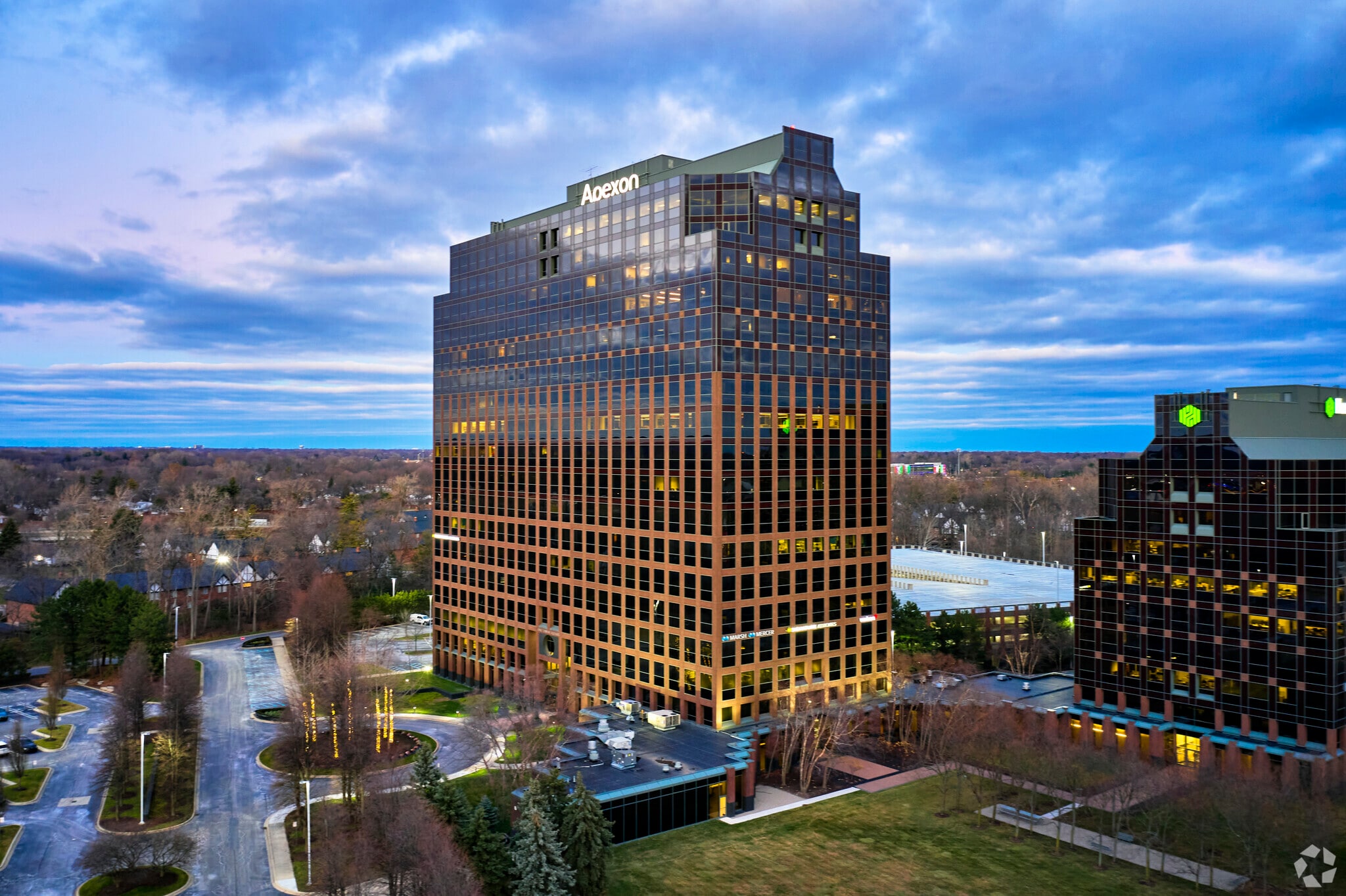 One Towne Sq, Southfield, MI to rent Building Photo- Image 1 of 9