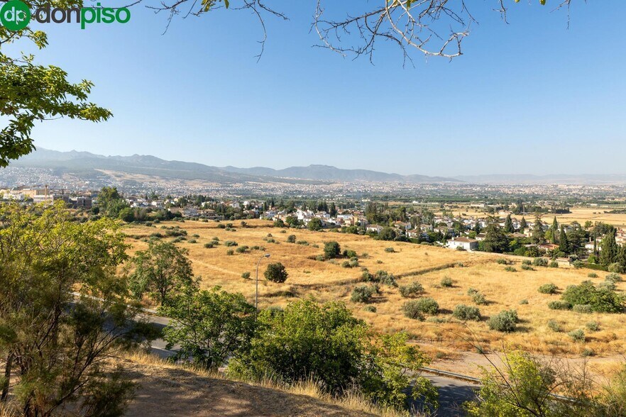 Calle Padre Ferrer, 5, Granada, Granada for sale - Building Photo - Image 3 of 22